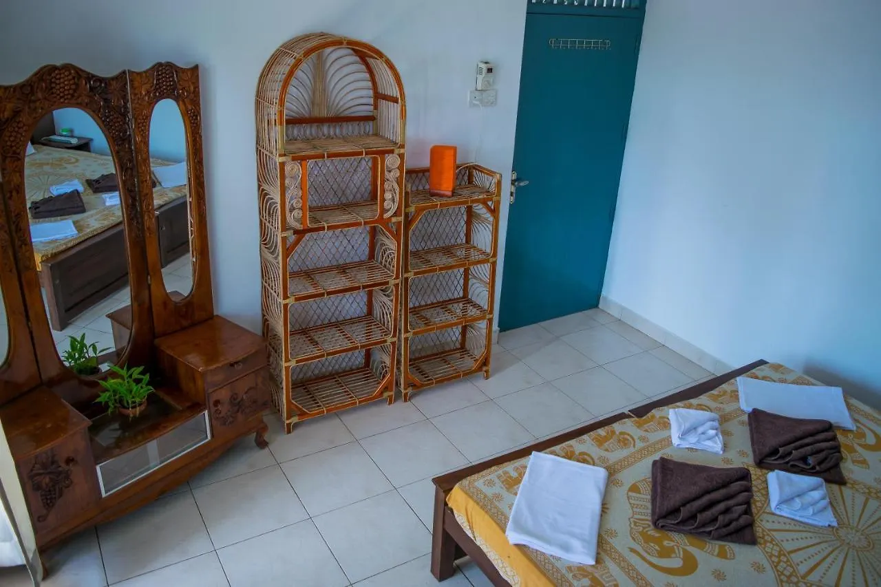 Hotel Family Tree Negombo 0*,  Sri Lanka