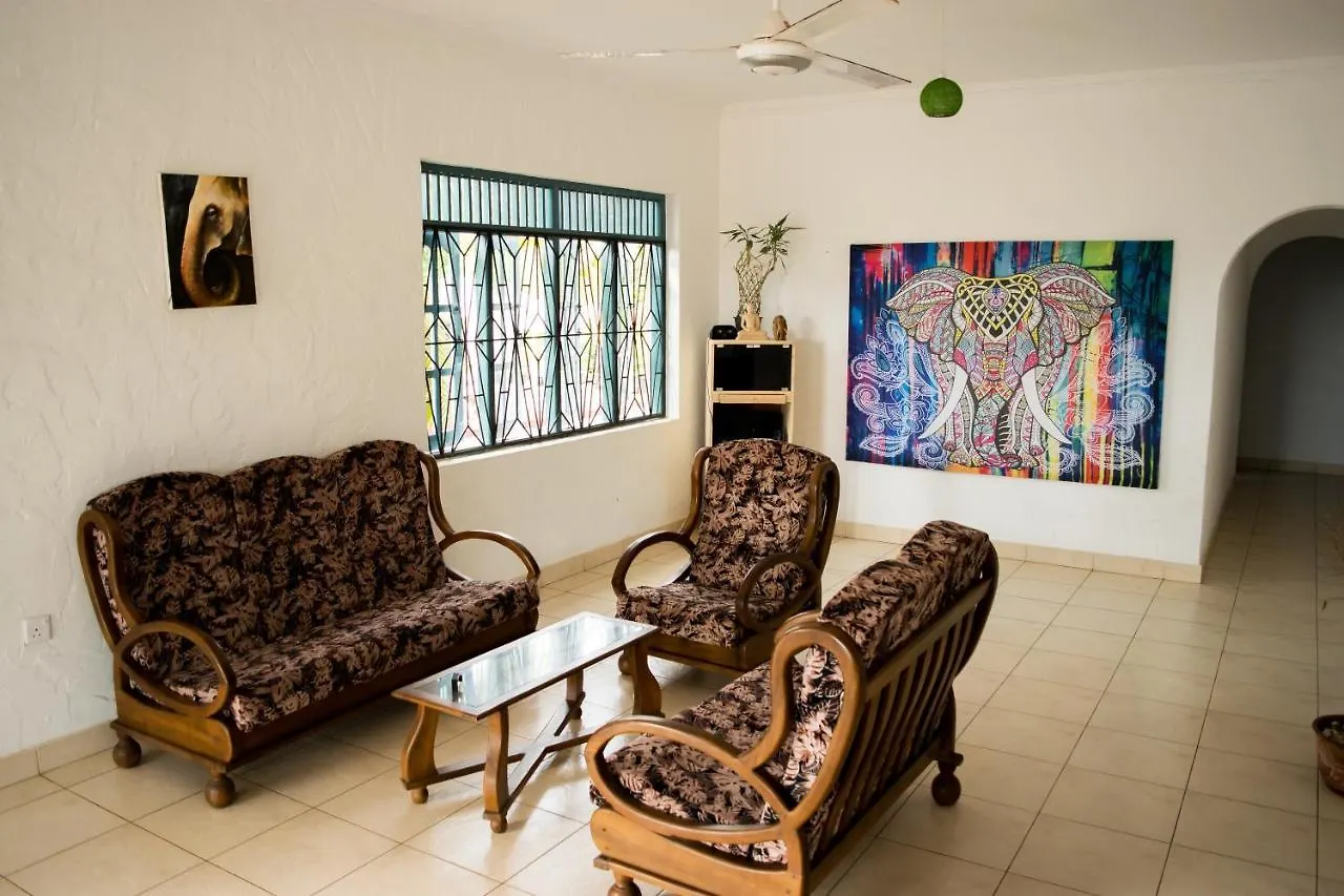 Hotel Family Tree Negombo 0*,